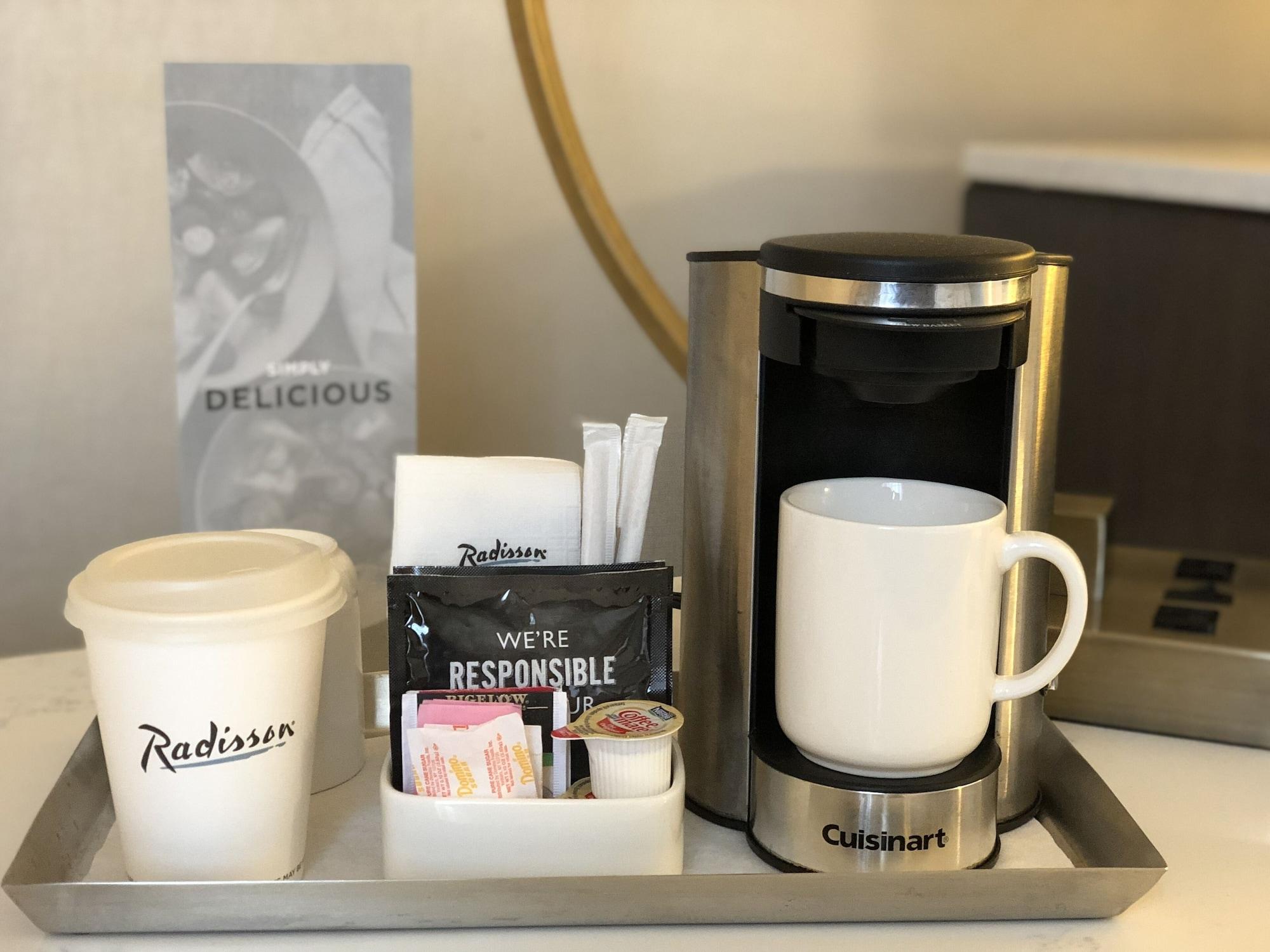 Radisson Lackawanna Station 3*