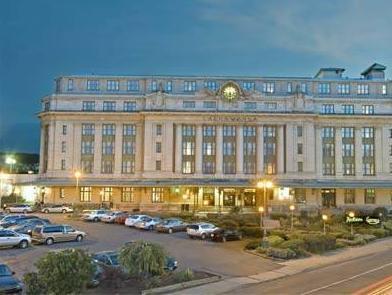 Radisson Lackawanna Station 3*