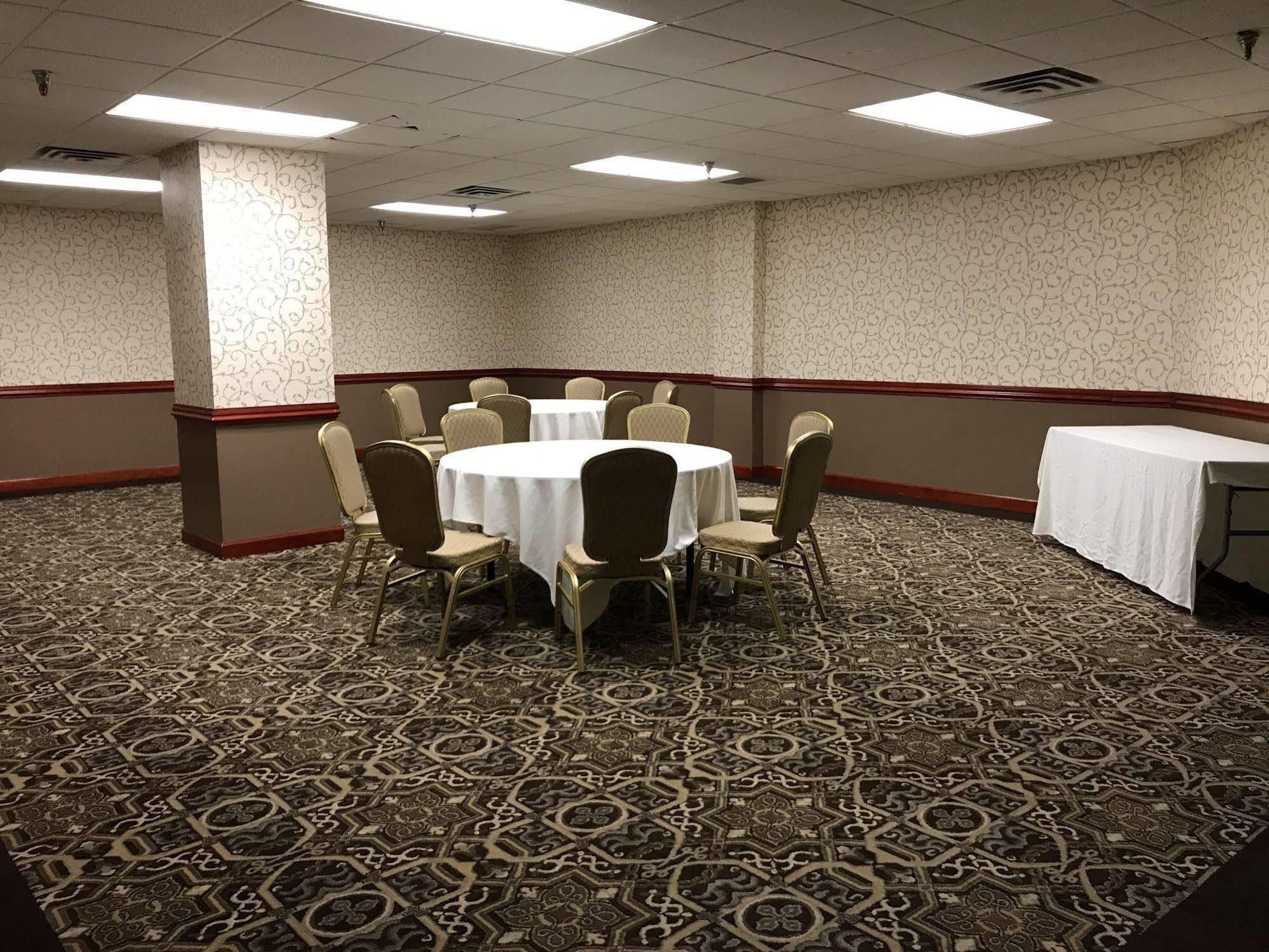 Hotel Radisson Lackawanna Station