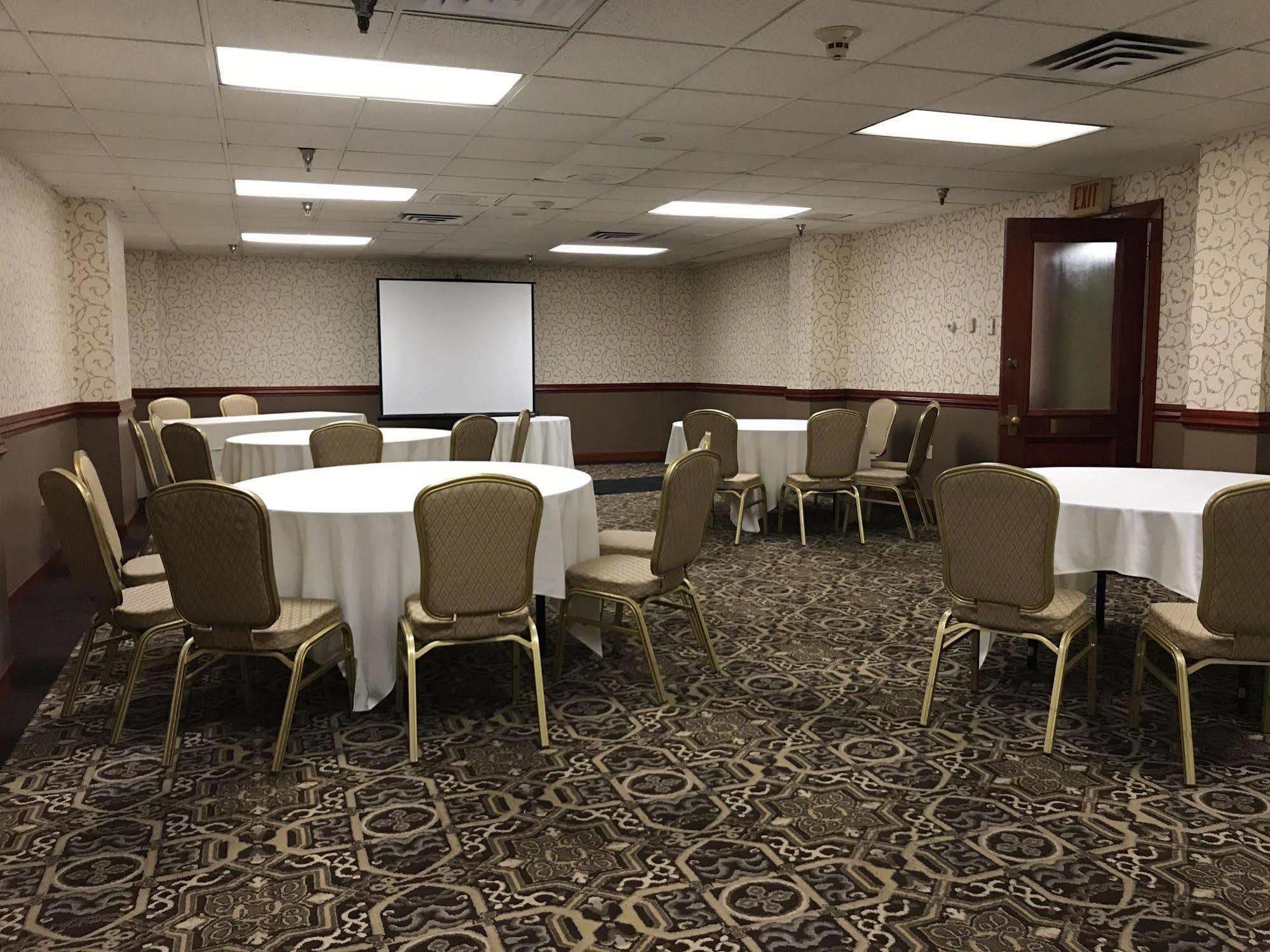 Radisson Lackawanna Station Hotel